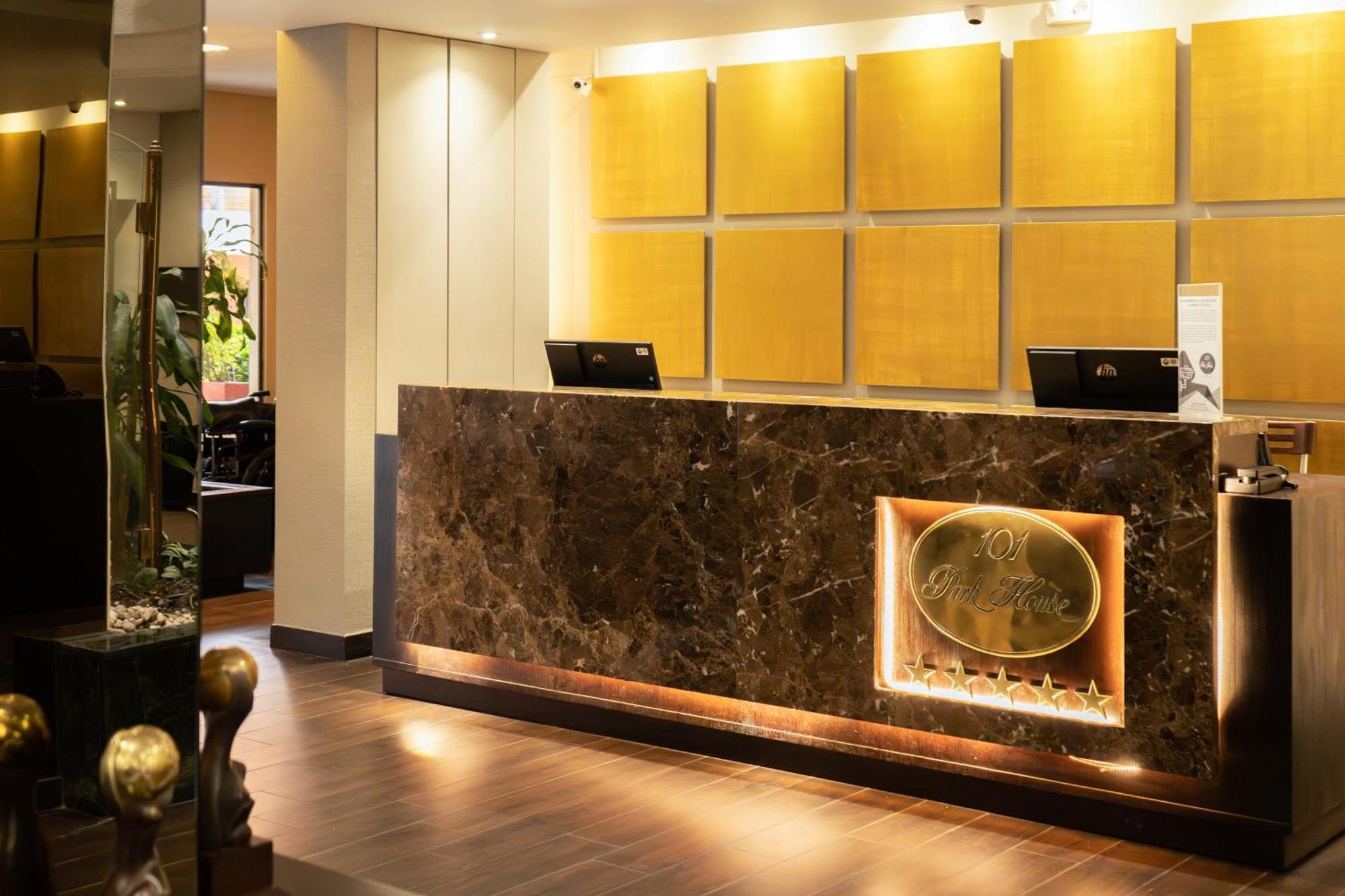 Hotel 101 Park House بوغوتا المظهر الخارجي الصورة